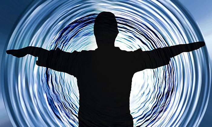 silhouette-263368_960_720_2
