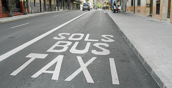 carril-bus-taxi-